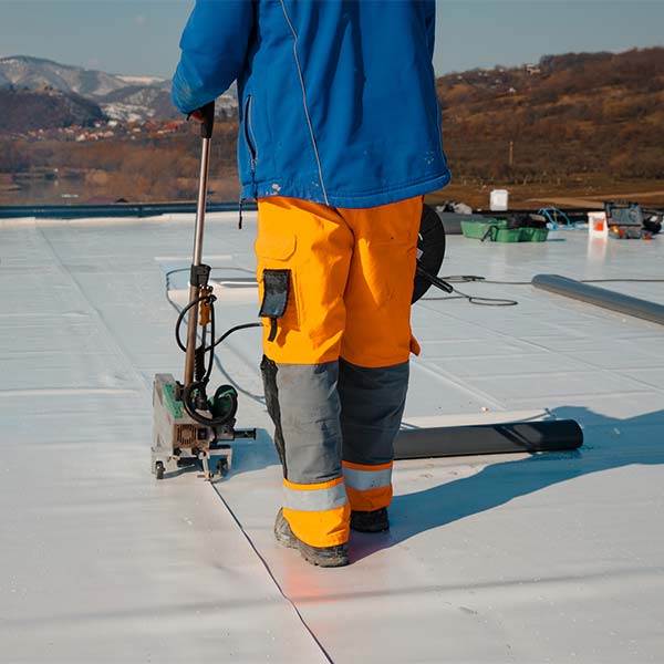 flat roofing service